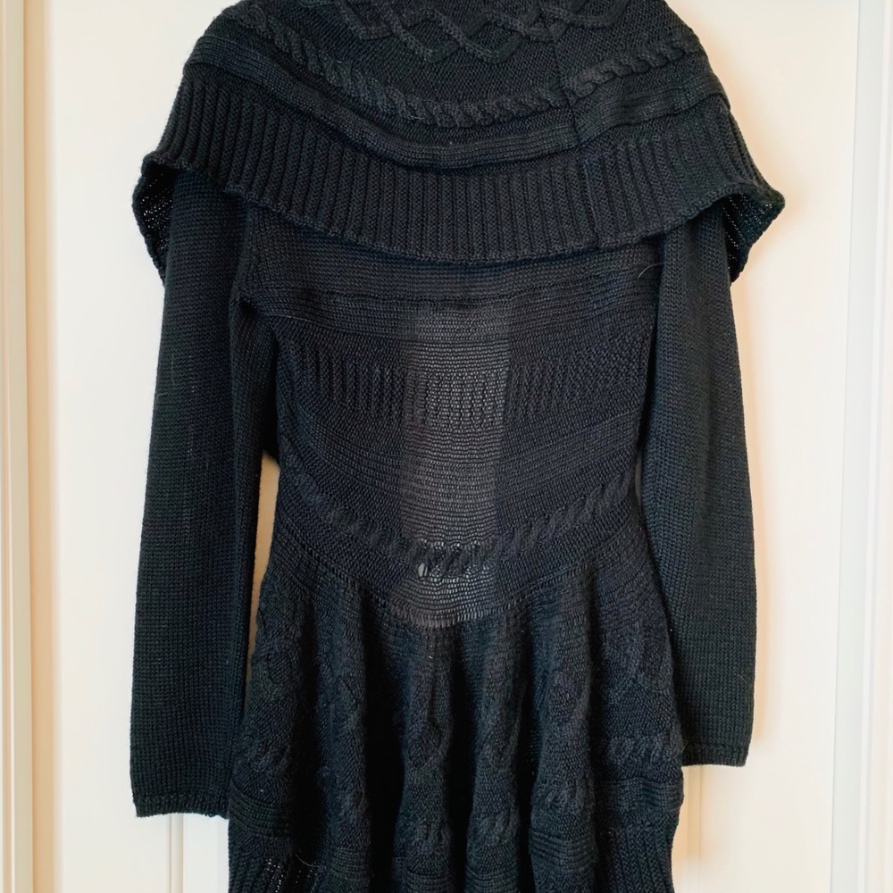Sweater - Picture 3 of 3